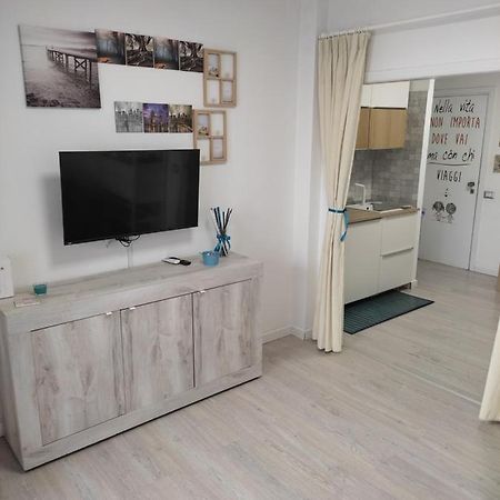 Xiphonia Holiday House Aci Castello Exteriör bild
