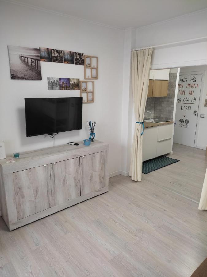 Xiphonia Holiday House Aci Castello Exteriör bild