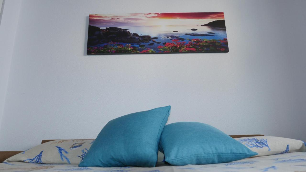 Xiphonia Holiday House Aci Castello Exteriör bild